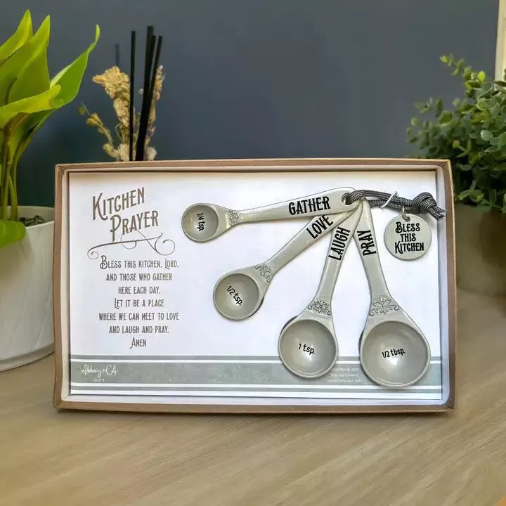 Recipe for an Amazing Woman Measuring Spoons